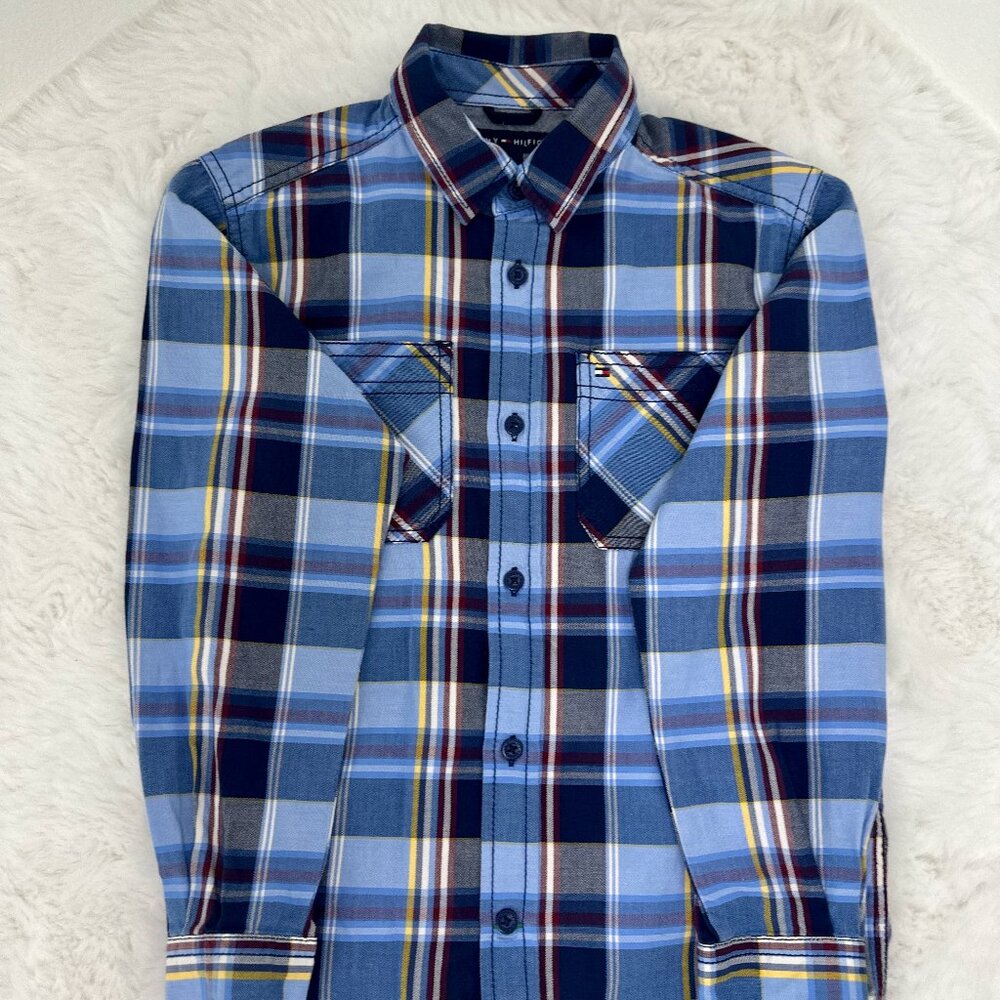 Tommy Hilfiger boys’ long-sleeve button-down shirt - Picture 4 of 9